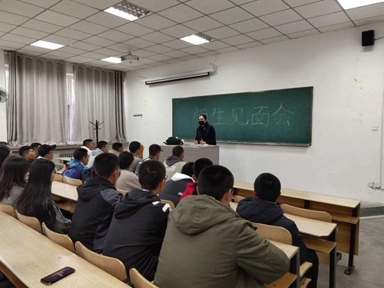蓝鲸体育官方指定端