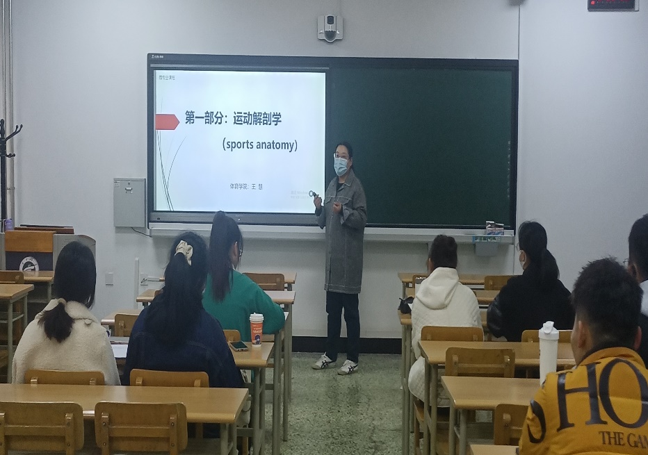 蓝鲸体育备用网址