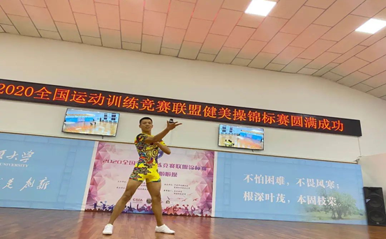 蓝鲸体育稳定线路